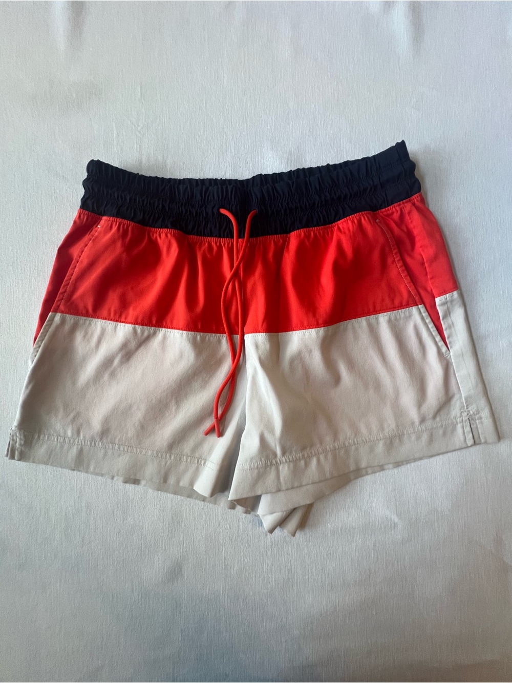 Athleta Colorblock Drawstring Shorts in Red, Black & Cream